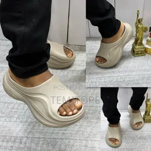 Unisex Unique Clog