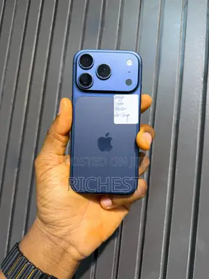 New Apple iPhone 17 Pro 256 GB Blue