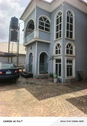 4bdrm Duplex in Okebadan Estate for rent