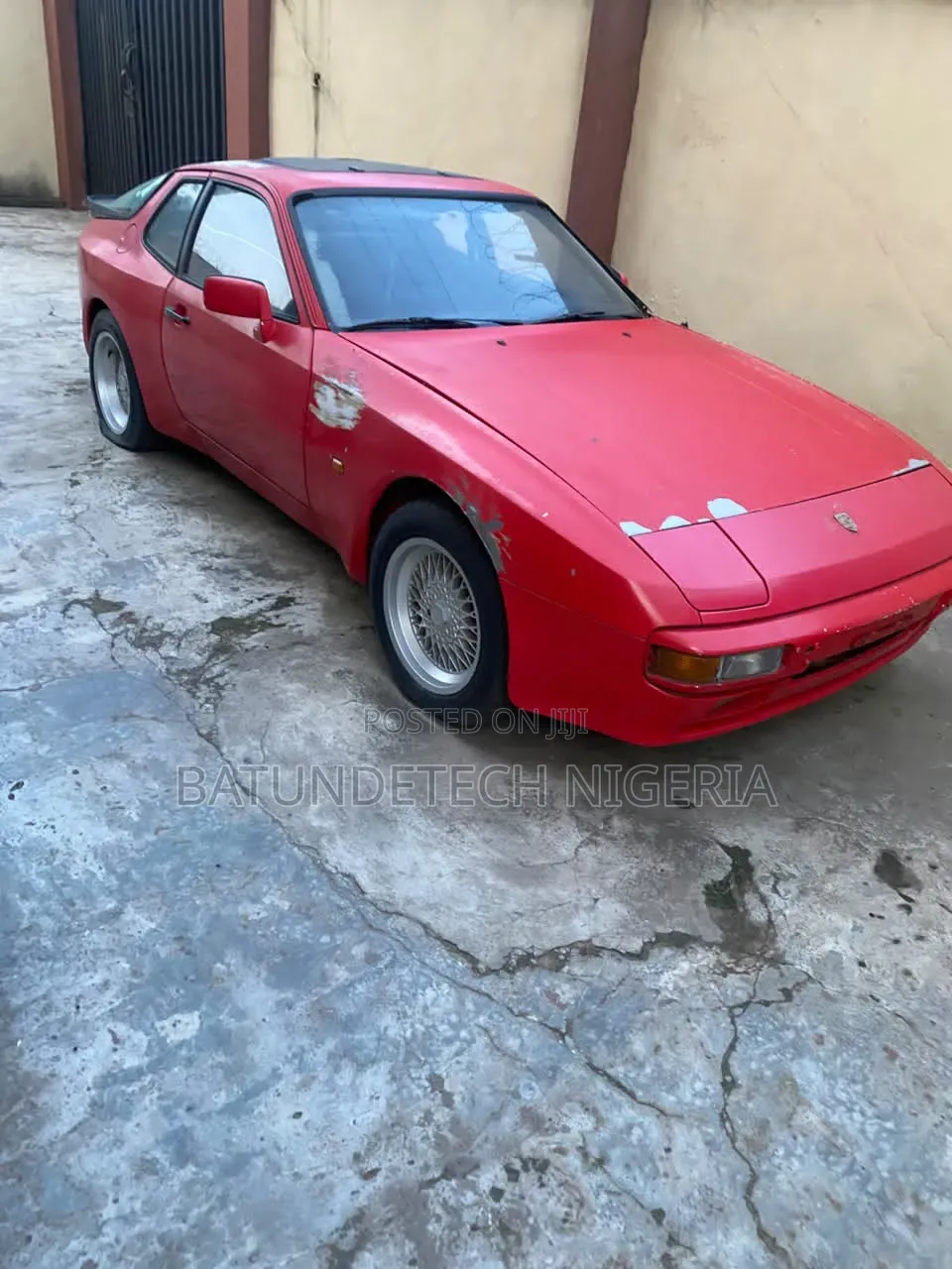 Porsche 944 1984 Red