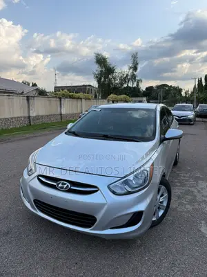 Hyundai Accent 2015 Silver