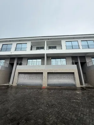 5bdrm Duplex in Lekki for rent