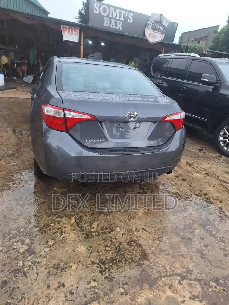 Toyota Corolla 2016 Blue