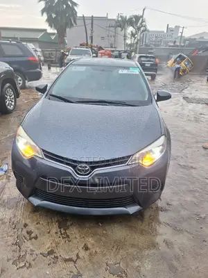 Toyota Corolla 2016 Blue