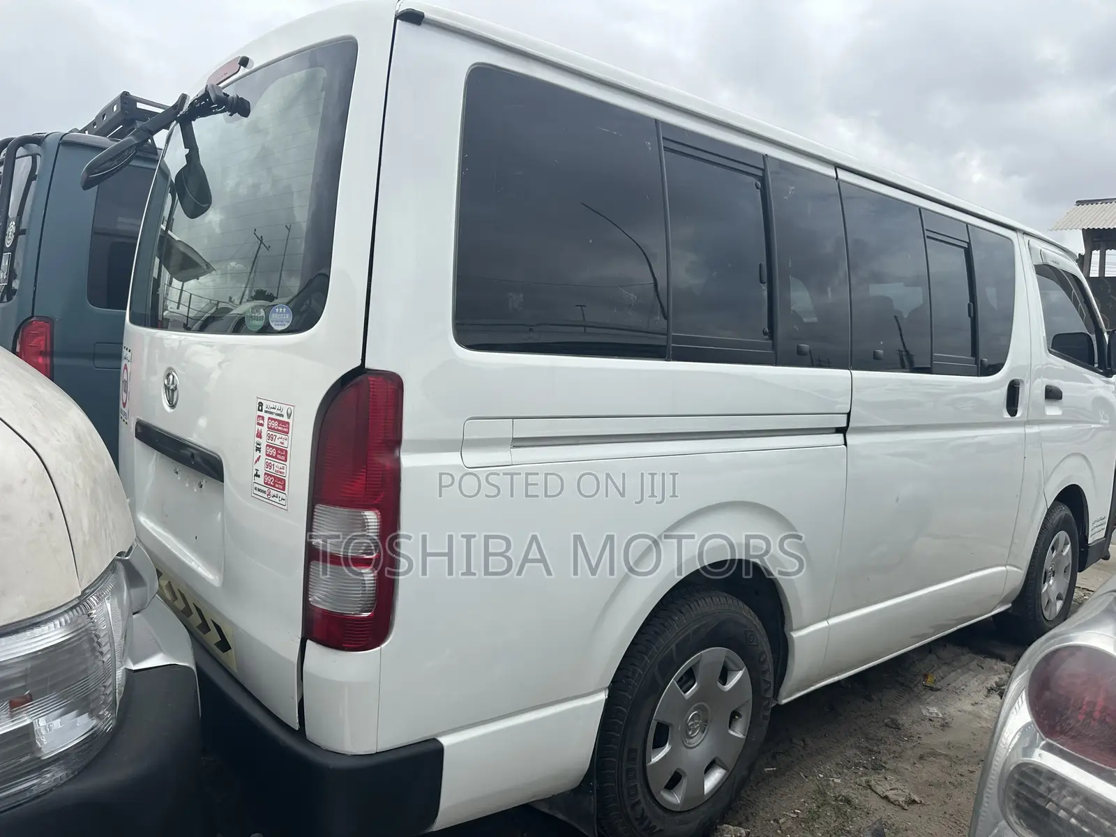 Toyota HiAce 2010 White