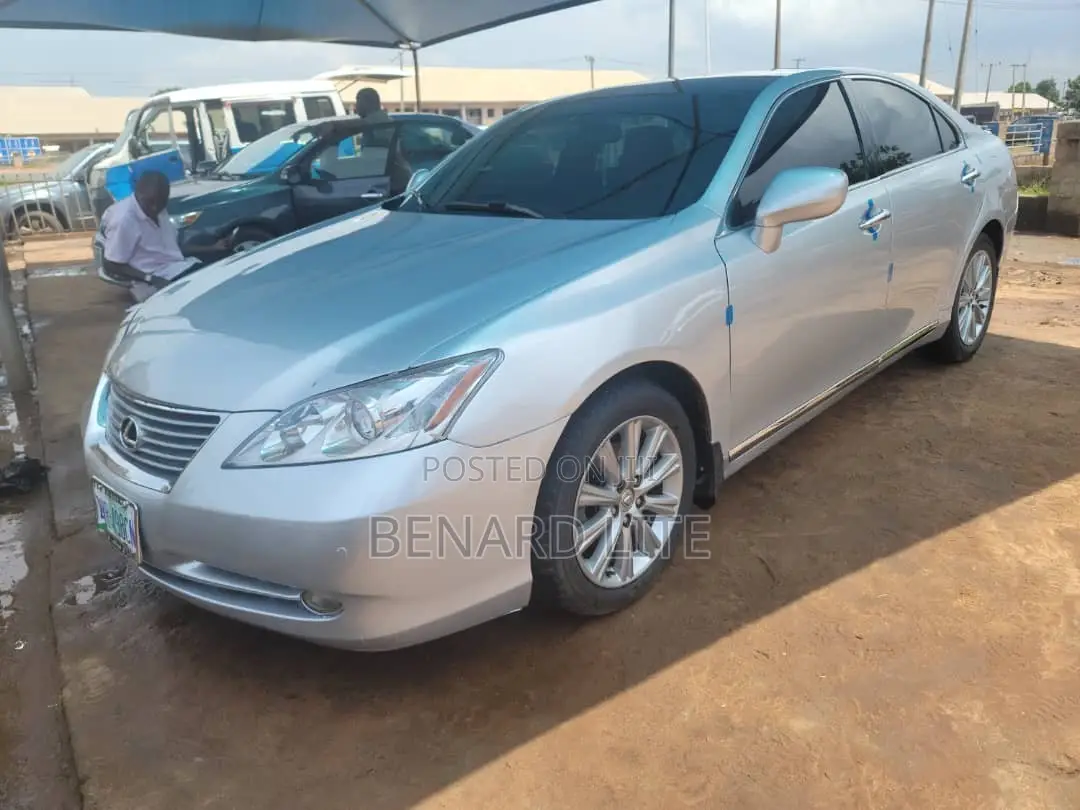 Lexus ES 350 2010 Silver