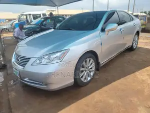 Lexus ES 350 2010 Silver