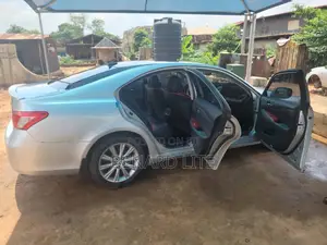 Lexus ES 350 2010 Silver