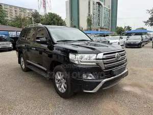 Toyota Land Cruiser 2017 Black
