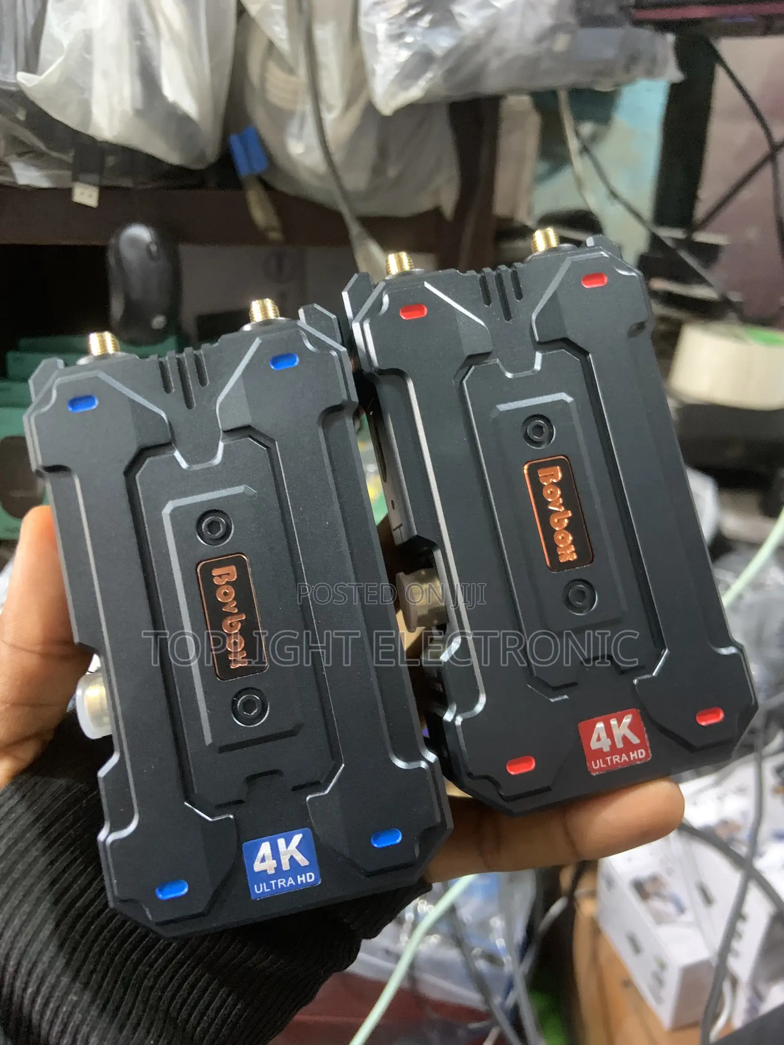 400 Meters BovBox Wireless HDMI Transmitter and Receiver.