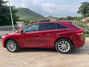Toyota Venza 2010 Red
