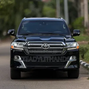 Toyota Land Cruiser 4.5 V8 GXR 2021 Black
