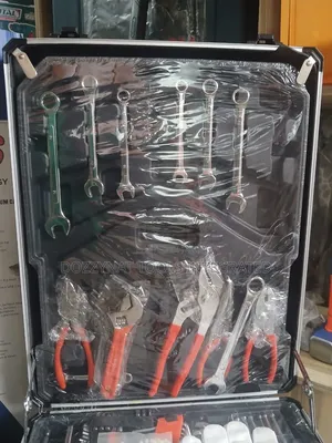 Boss 186pcs Trolley Tools Set