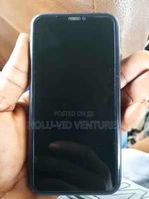Apple iPhone 11 64 GB Gray