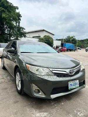Toyota Camry LE 4dr Sedan (2.5L 4cyl 6A) 2012 Green