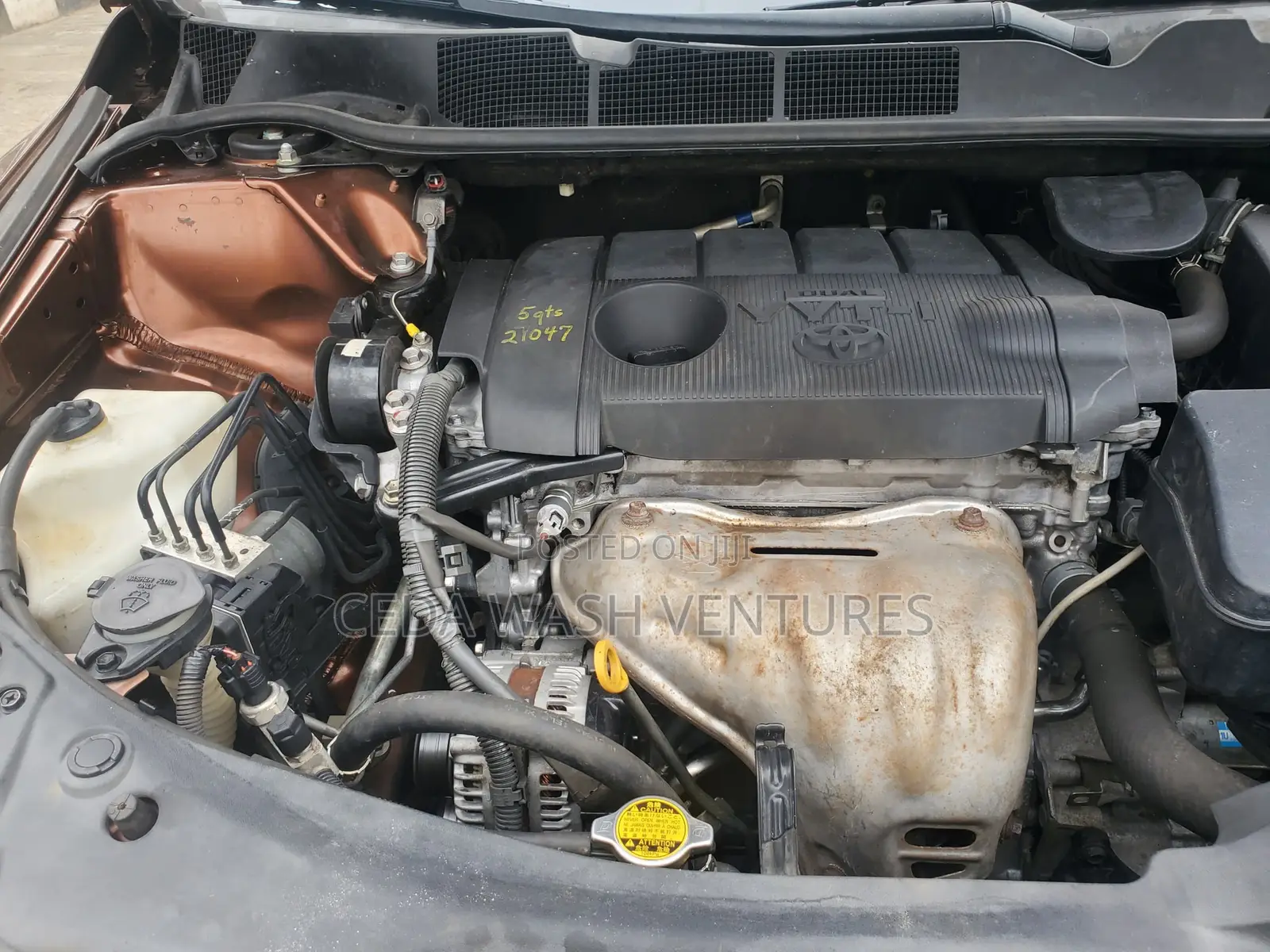 Toyota Venza LE 2010 Brown