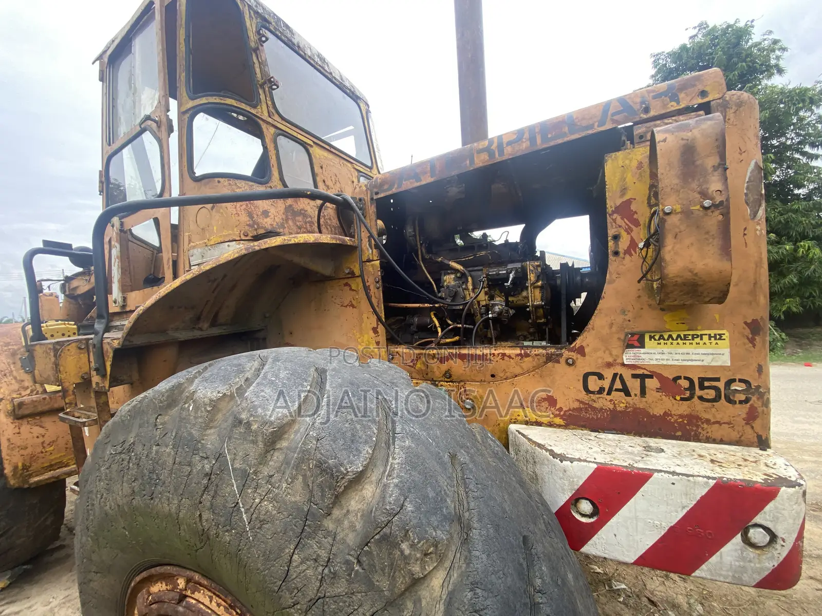 95O Pay Loader