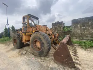 95O Pay Loader