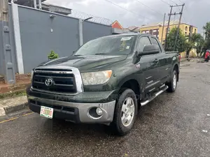 Toyota Tundra 2012 Green