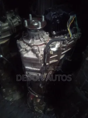 Axillary for Toyota Sequoia 2008.
