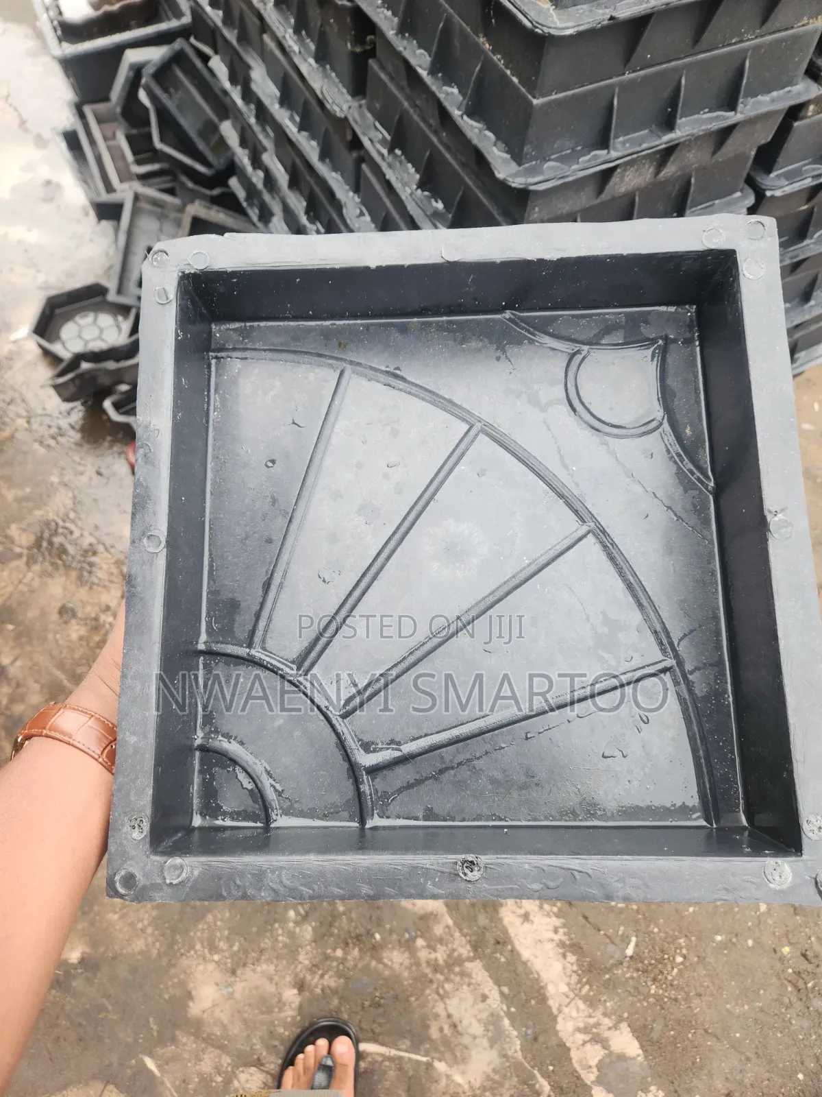 30 by 30 Interlock Muld Plastic Type