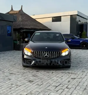 Mercedes-Benz C400 2016 Black