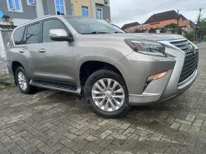 Lexus GX 2019 Ivory