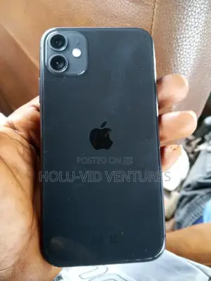 Apple iPhone 11 64 GB Gray