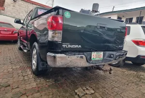 Toyota Tundra Double Cab 4x4 Limited 2011 Green