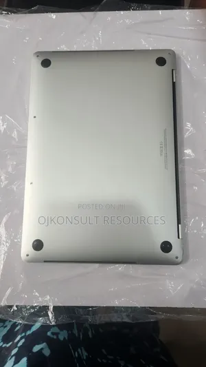 Laptop Apple MacBook Pro 2020 16GB Intel Core i7 SSD 512GB