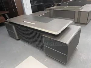Luxury Executive Office Desk 2.4mrt With Side Cabinet