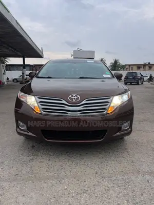 Toyota Venza AWD 2010 Brown