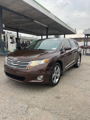 Toyota Venza AWD 2010 Brown