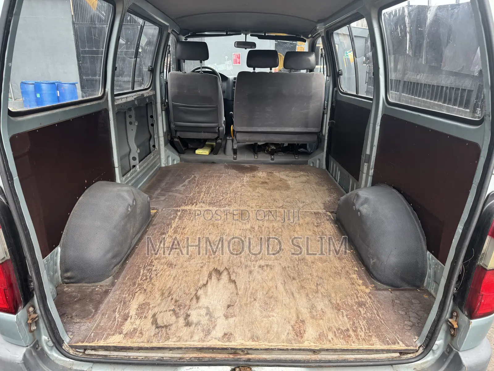 Toyota HiAce 1997 Blue