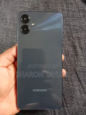 Samsung Galaxy A06 128 GB Black