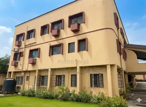 3bdrm Block of Flats in Opebi for sale
