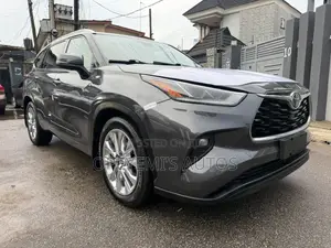 Toyota Highlander 2020 Gray