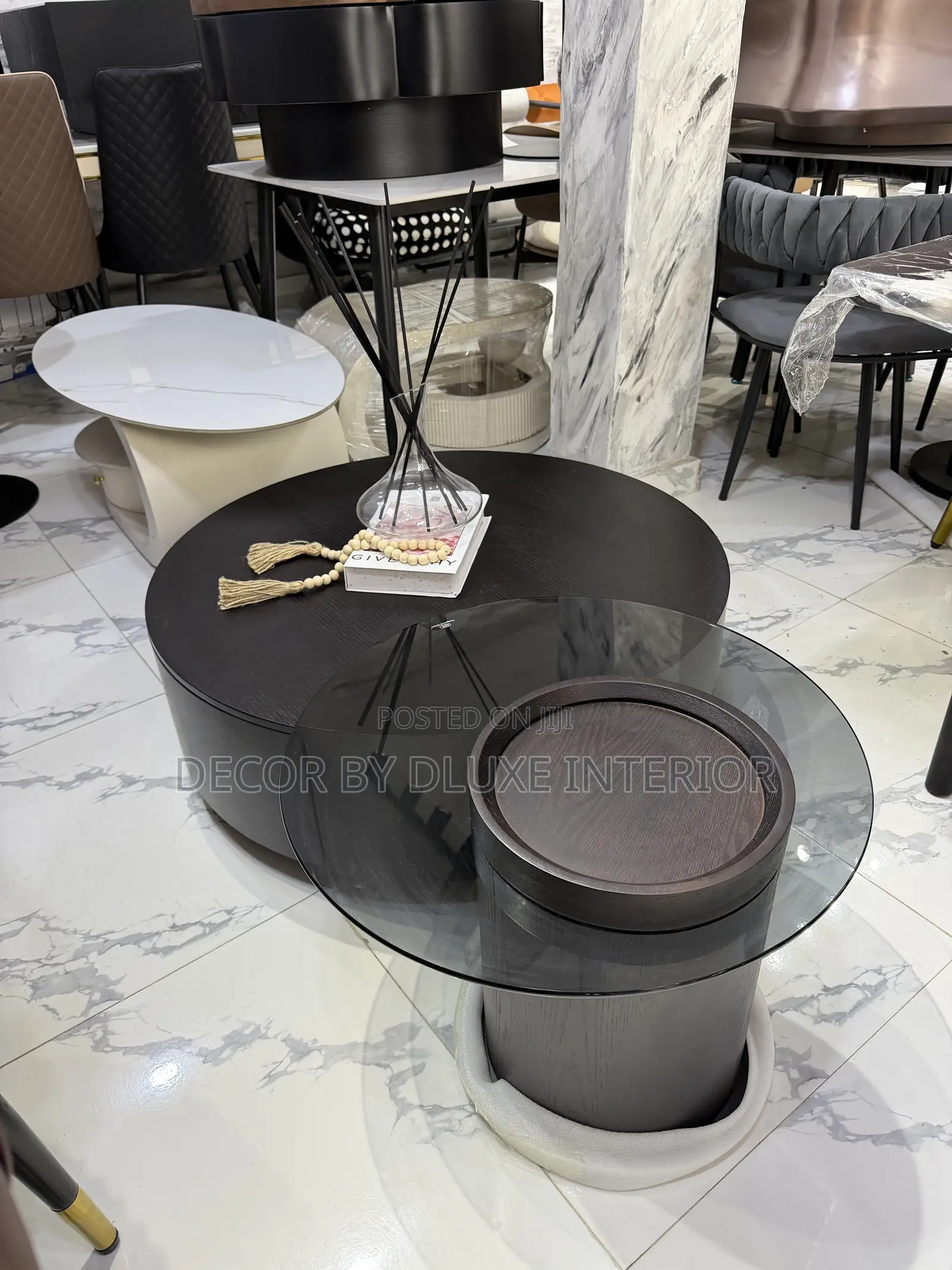 Modern Simple Solid Wood and Glass Coffee Table Set