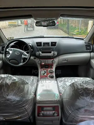 Toyota Highlander 2013 Silver