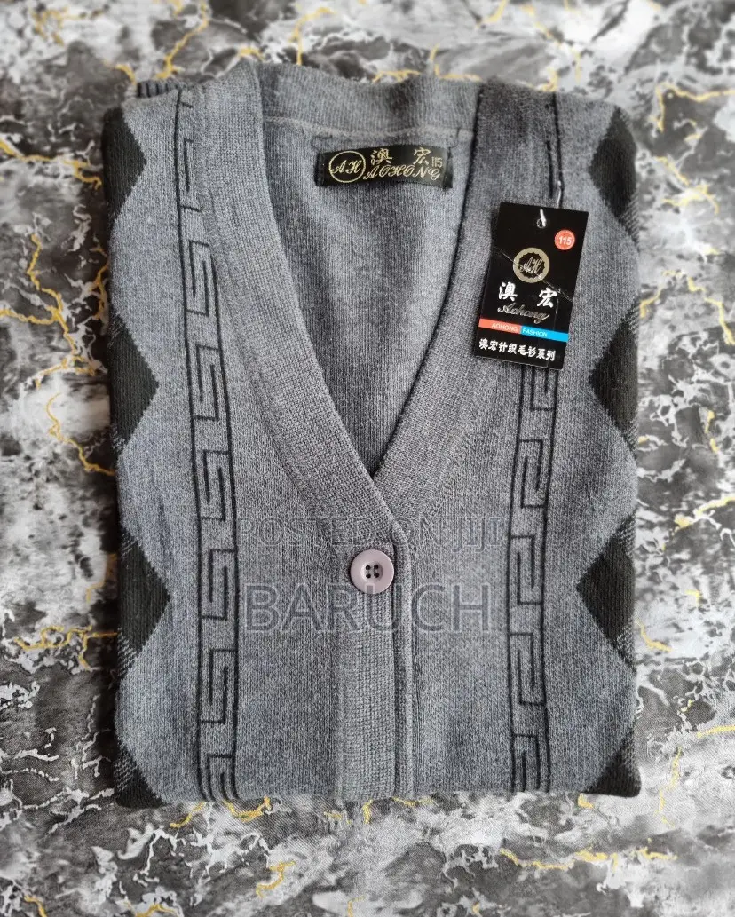  Unisex Premium Cardigans – Classic Stylish