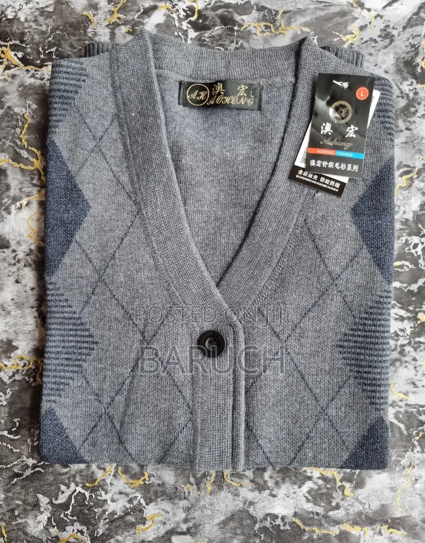  Unisex Premium Cardigans – Classic Stylish