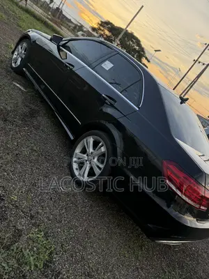 Mercedes-Benz E350 Base 4dr Sedan RWD (3.5L 6cyl 7A) 2013 Black