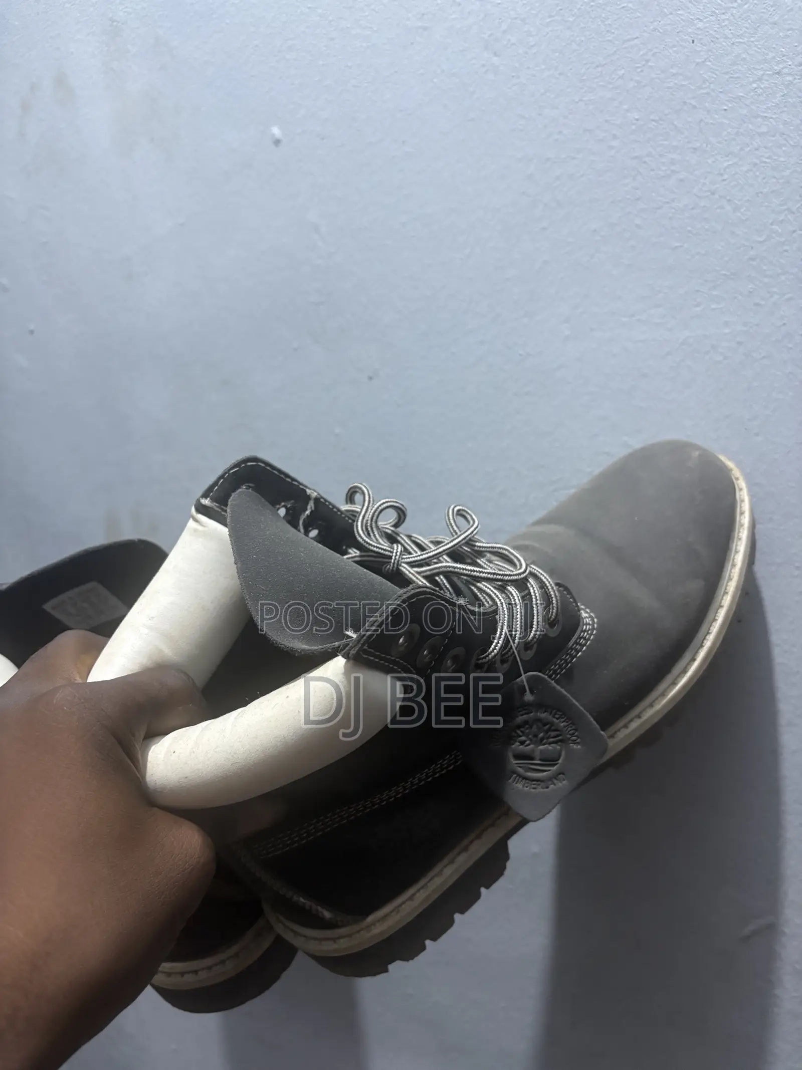 Open Carton Timberland