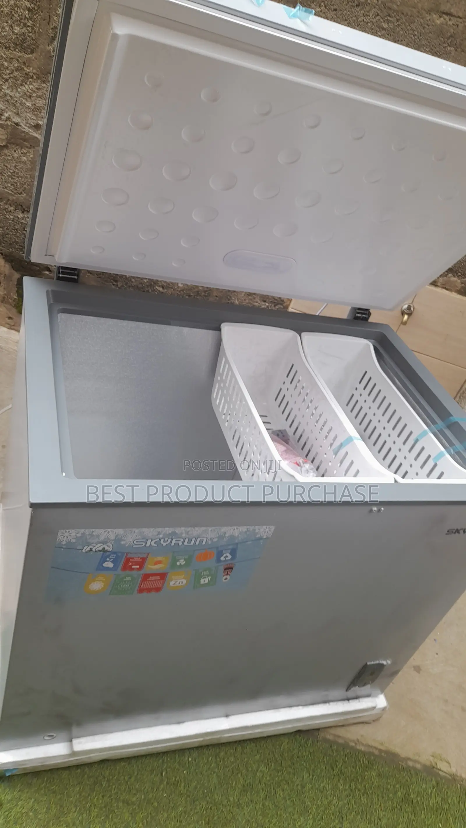 Spacious and Dependable: Brand New SkyRun BD-260A Freezer