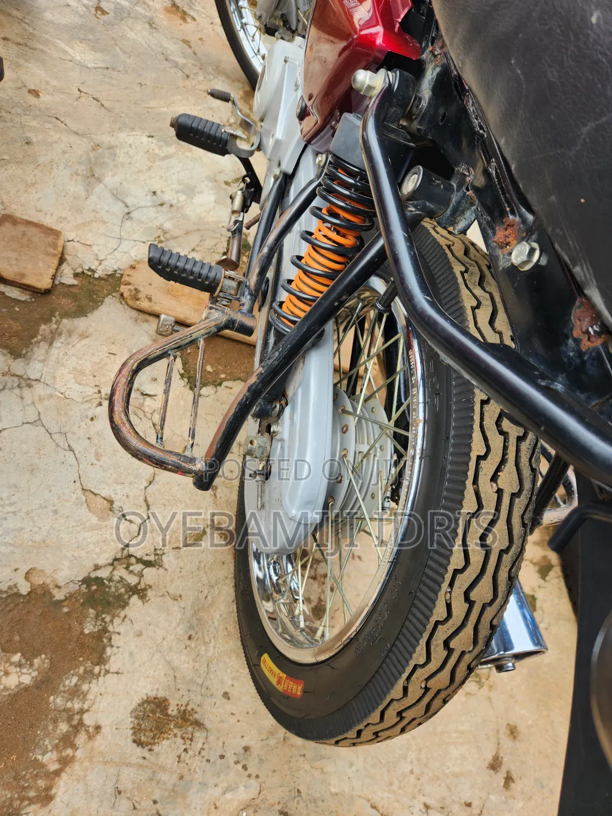 Bajaj Boxer 100 2026 Red