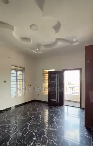 1bdrm Shared Apartment in Lekki County, Ikota for rent