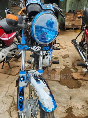 Bajaj Boxer 100 2026 Red