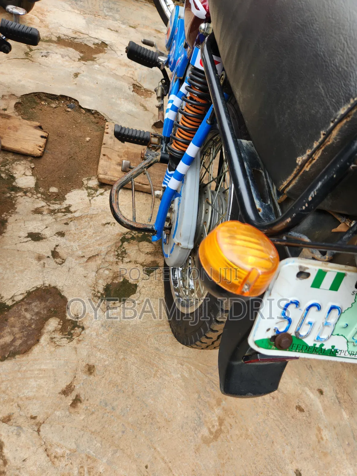 Bajaj Boxer 100 2026 Red