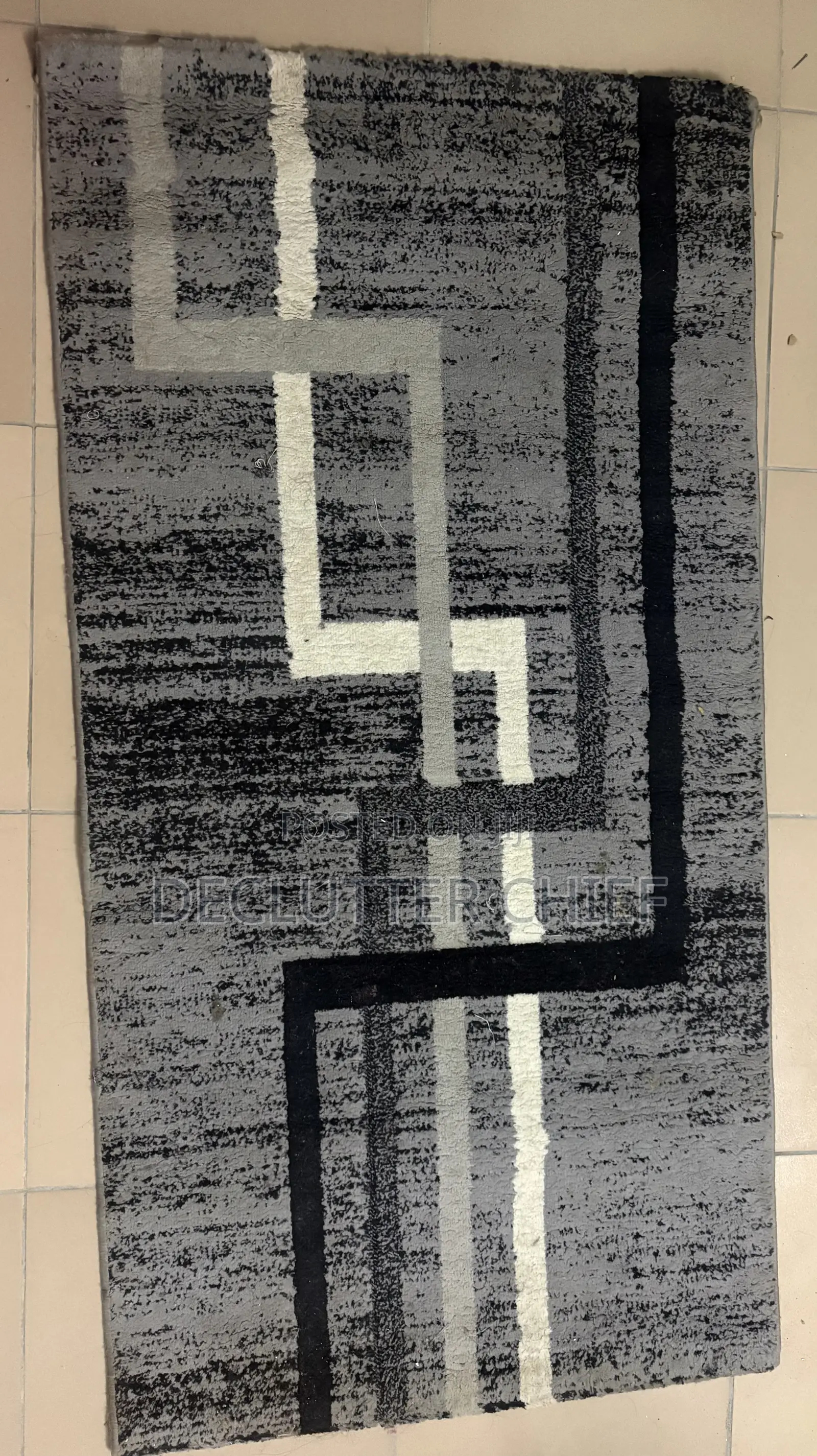 Modern Maze Design Rug