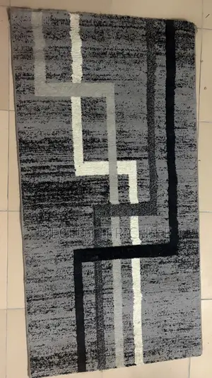 Modern Maze Design Rug